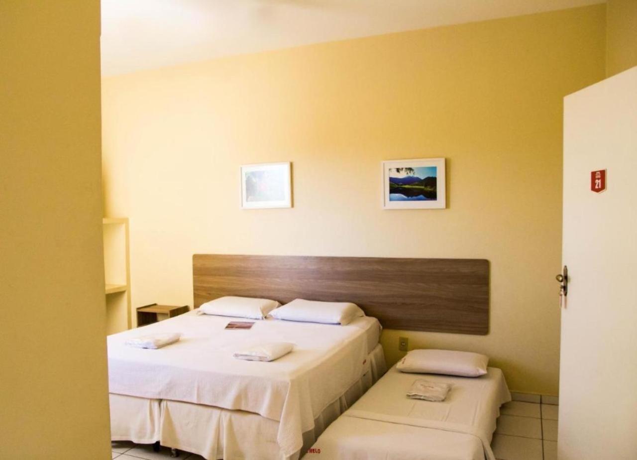 Hotel Melo 蒙蒂斯克拉鲁斯 外观 照片