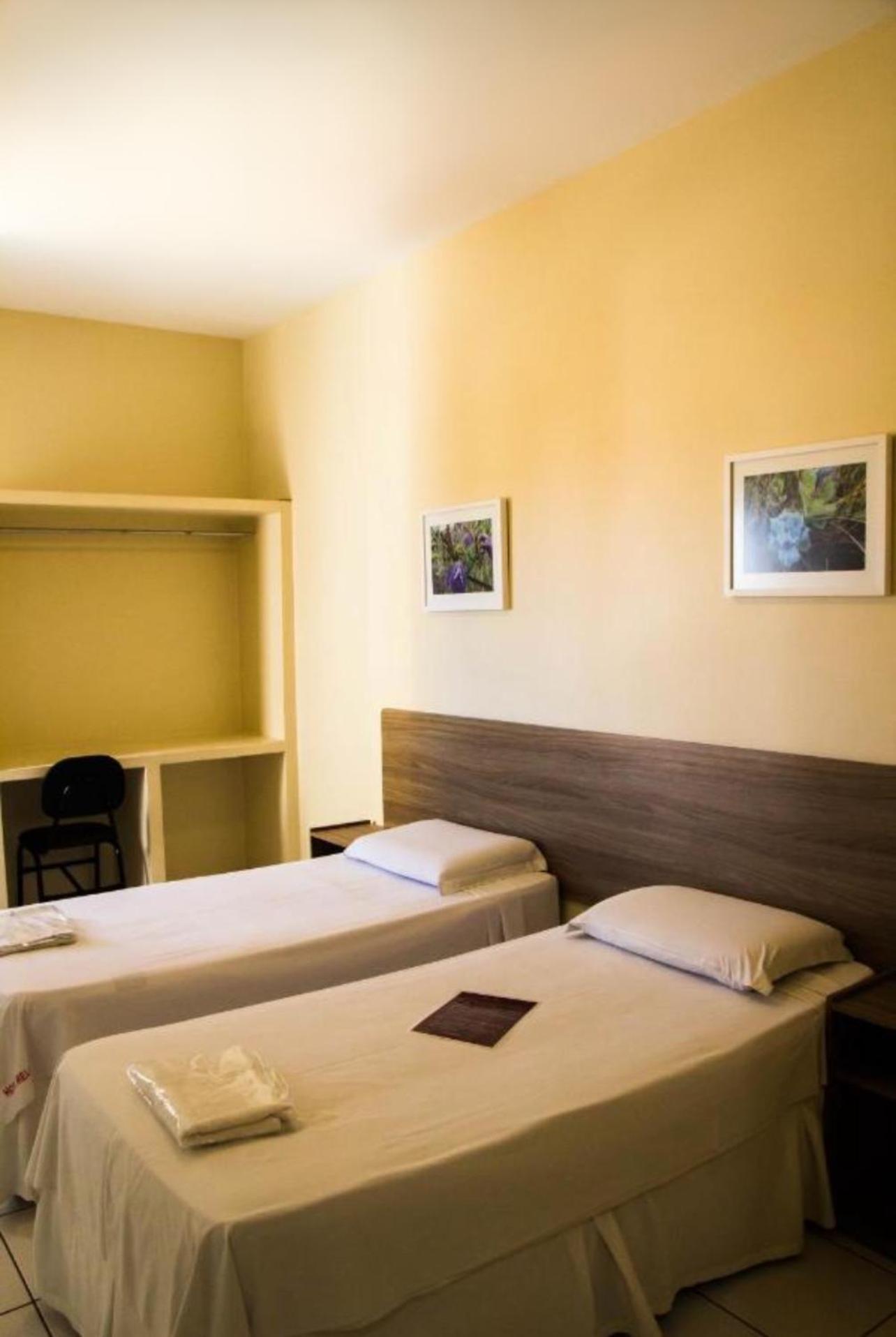 Hotel Melo 蒙蒂斯克拉鲁斯 外观 照片